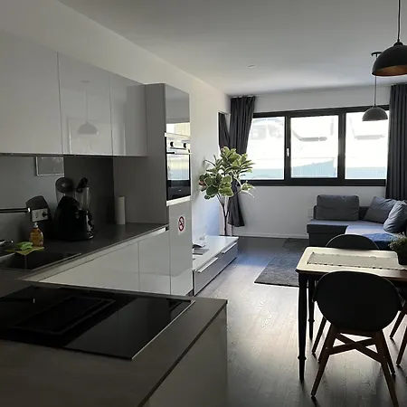 Luxus Mit Wasserblick * 베를린